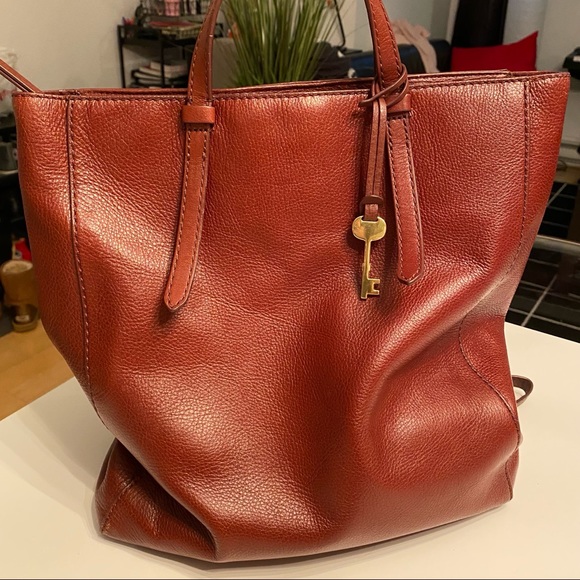 Fossil backpack/purse - Picture 2 of 4